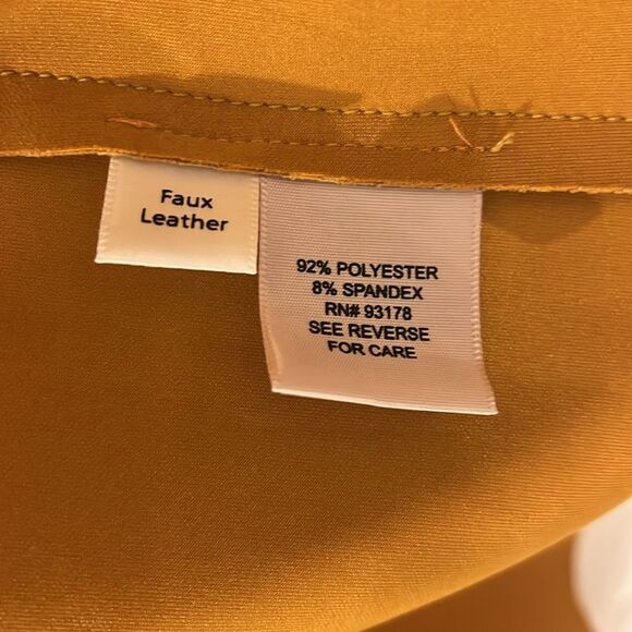 Faux Suede Shirt Jacket - Philosophy Republic Clothing - Size Large - Picture 3 of 4